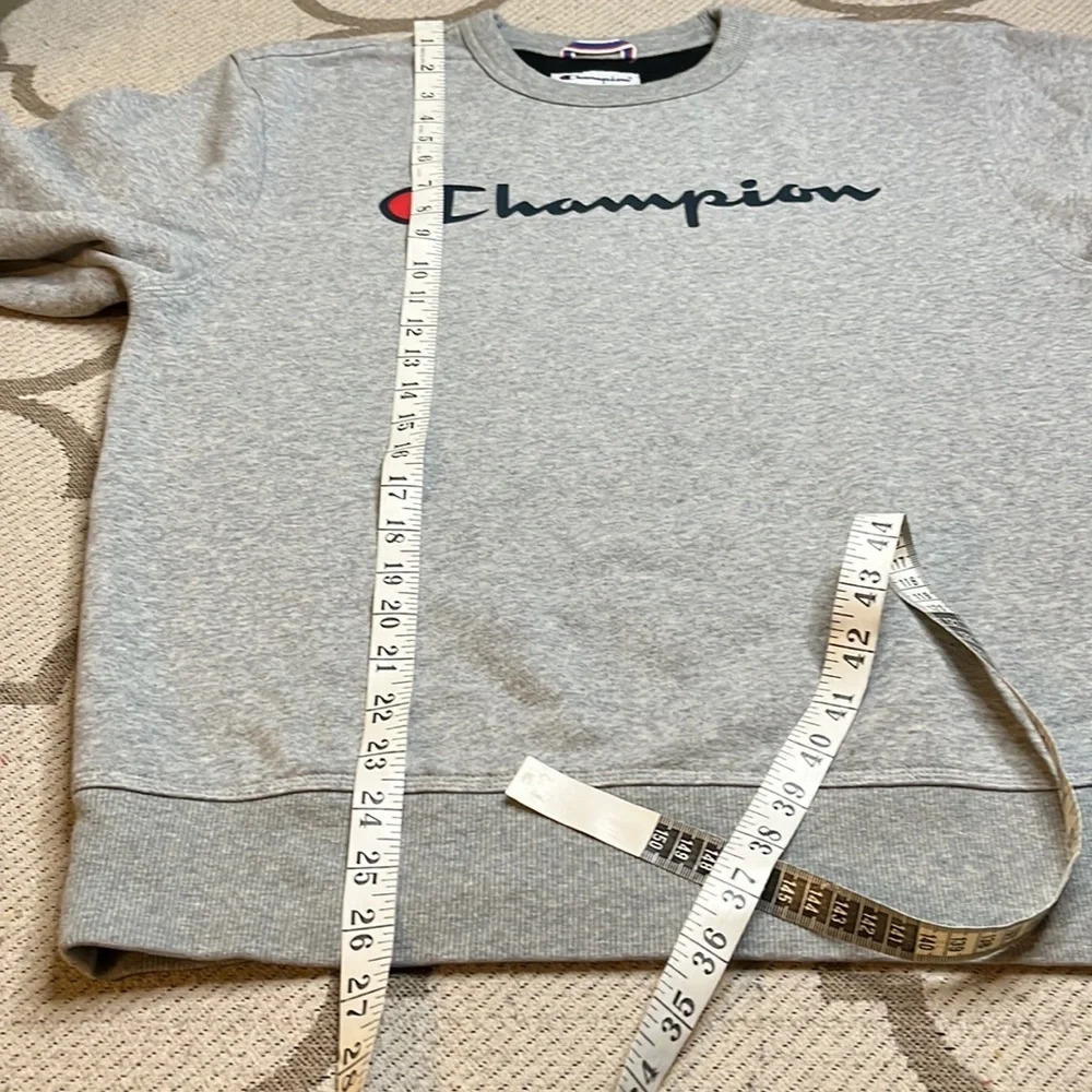 Champion men’s gray logo sweatshirt - Picture 4 of 9